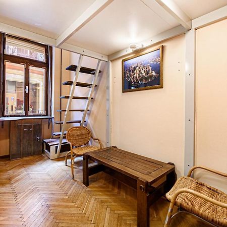 בודפשט Oktogon Beautiful Relaxing Apartment מראה חיצוני תמונה