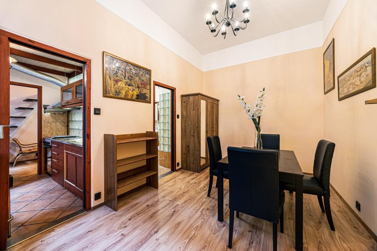 בודפשט Oktogon Beautiful Relaxing Apartment מראה חיצוני תמונה